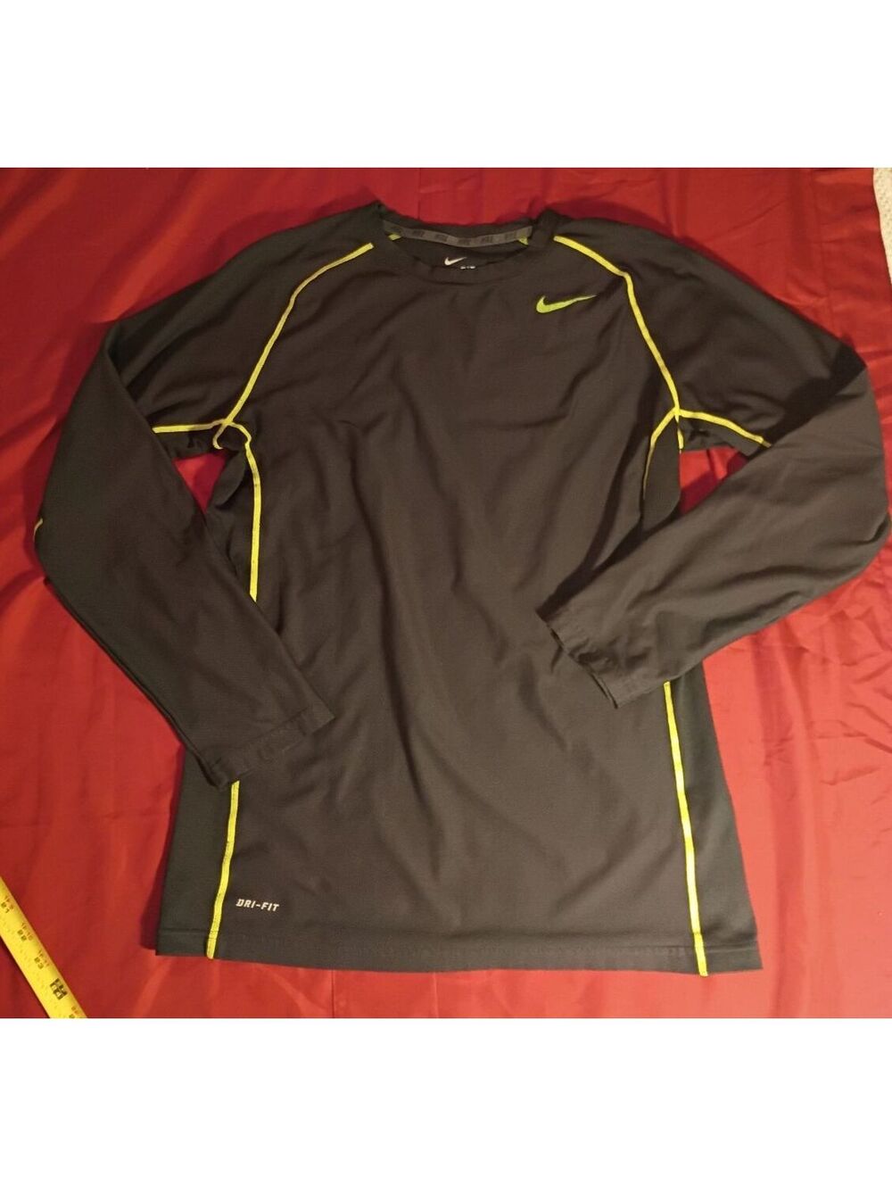 Nike Dri-FIT Long Sleeve Athletic Shirt XL Black with Yellow Accents